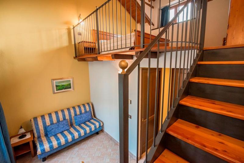 Ristorante Albergo Da Maurizio Cravanzana Kültér fotó
